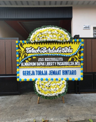 Papan Bunga Duka di Kalidawir